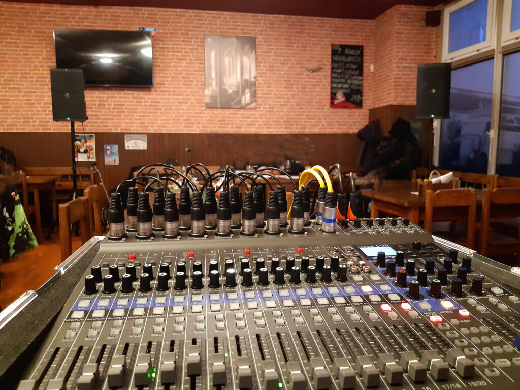 20221014 183350 093734